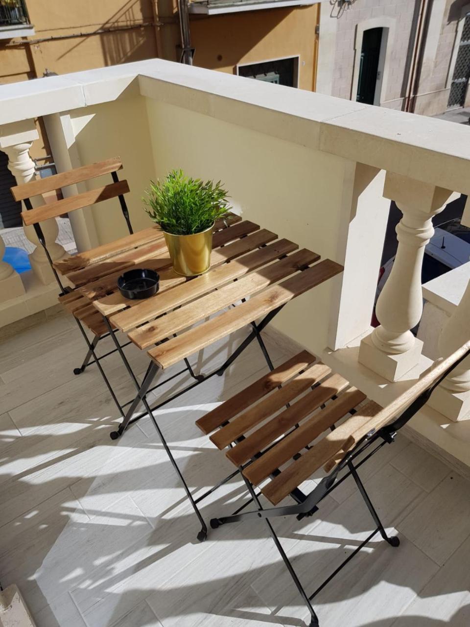 Bed&Go -Valigia Hotel Lecce Ngoại thất bức ảnh